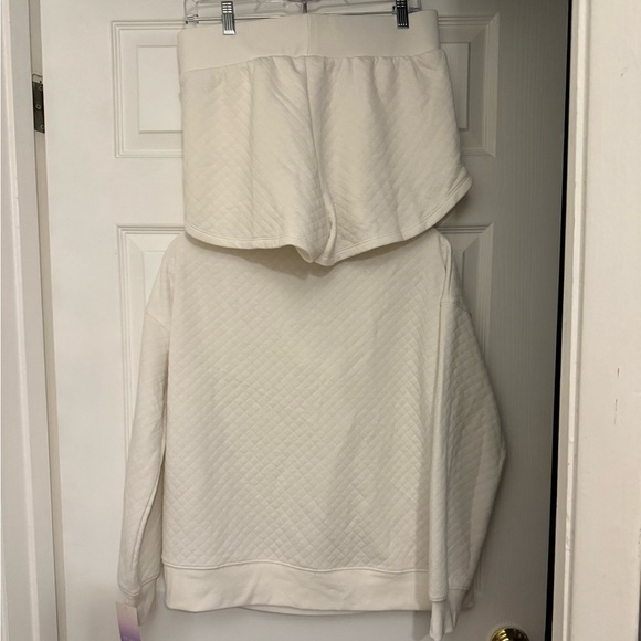 Stars Above - Picture 2 of 2